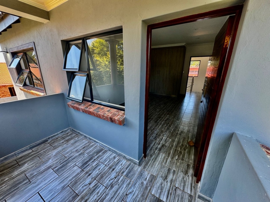 4 Bedroom Property for Sale in Potchefstroom South North West